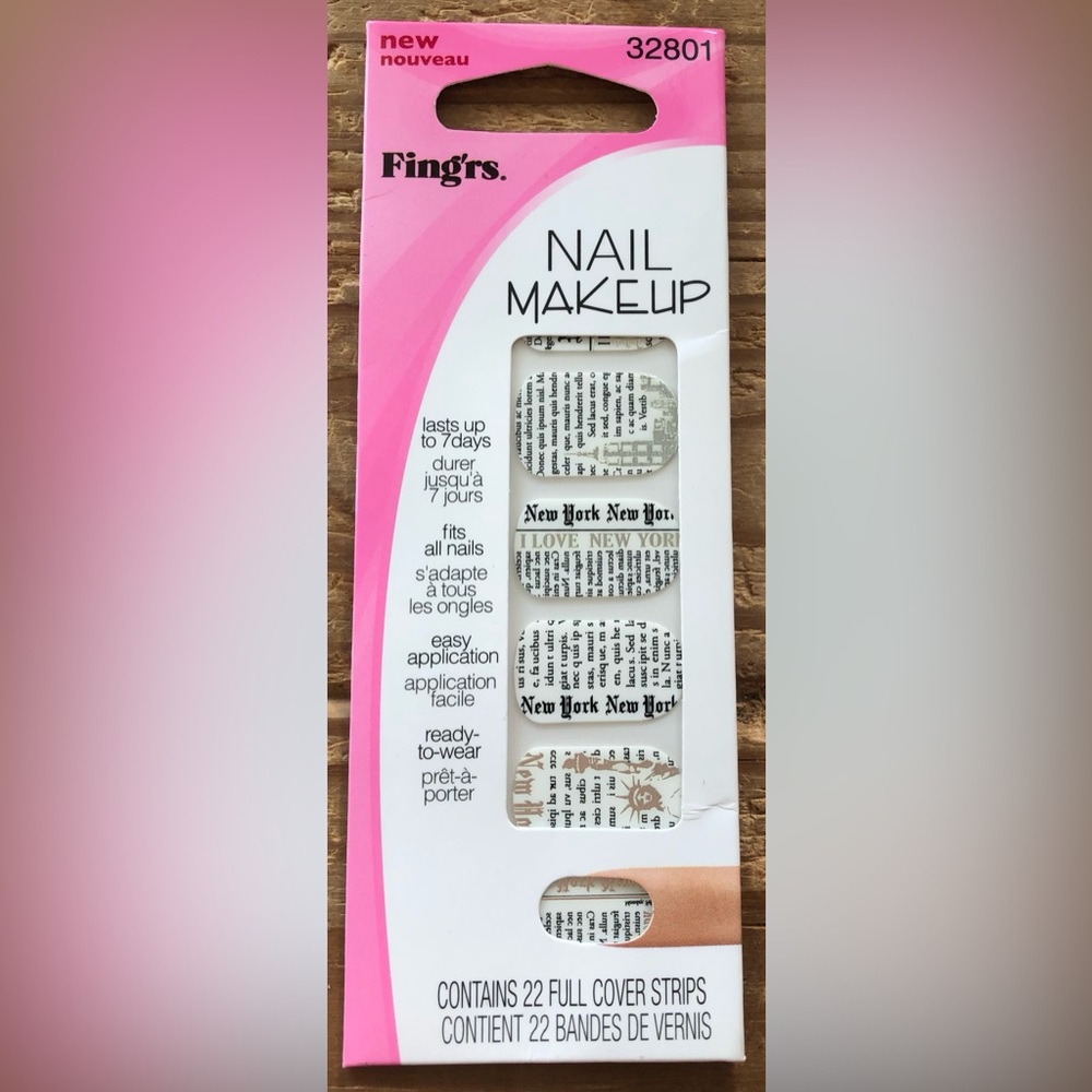 Manicure Strips Magazine Newspaper Print Nail Wraps # 32801 New York Black White